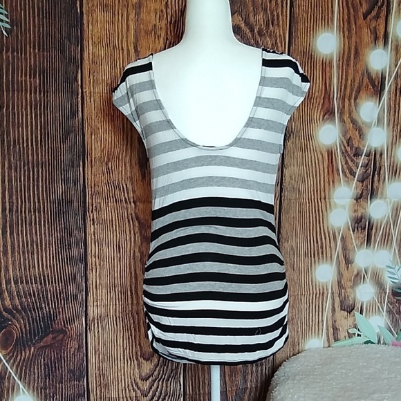 BLACK, White & Grey Striped Tank Red Haute Size Large - Picture 4 of 7